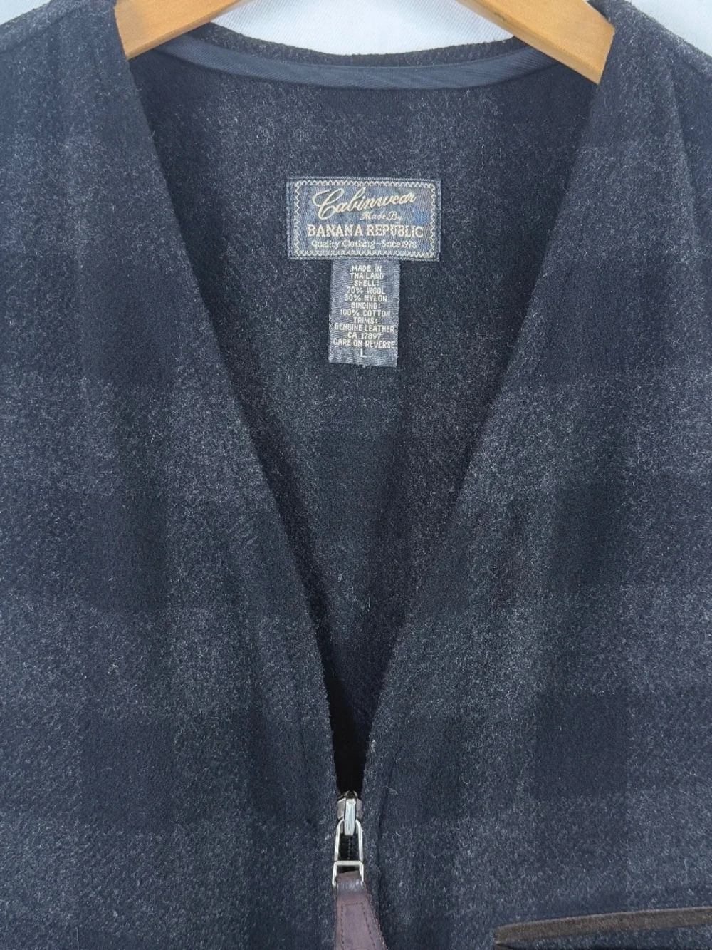 80s VTG Cabinwear by Banana Republic Mens Sz L Black/Grey Buffalo Check Vest